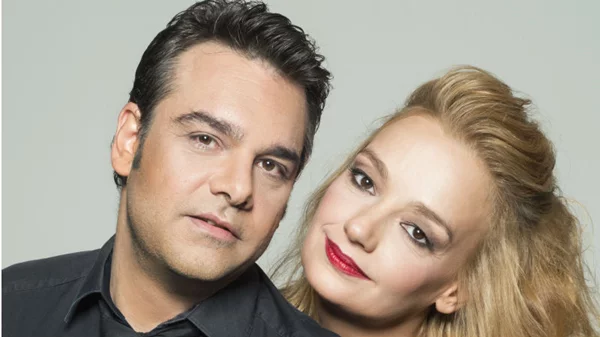 Η Λένα και ο Δώρος ξενυχτούν χωρίς λογοκρισία