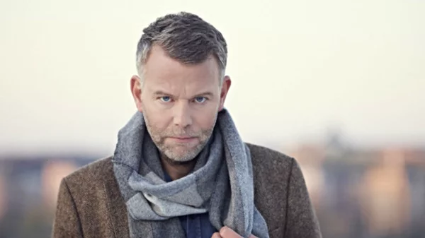 Έτοιμοι για ένα ταξίδι στην αστυνομική λογοτεχνία; 