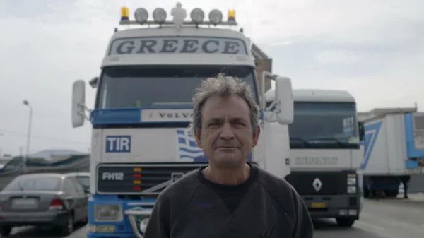 Μπορεί μια νταλίκα να γίνει στέκι;