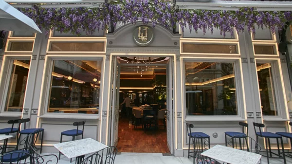 Η νέα εποχή του «42» ξεκινάει και είναι λαμπερή