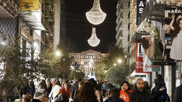 Χριστούγεννα στην Αθήνα με την υπογραφή Κακλέα, Παντελιδάκη, Λύτρα 