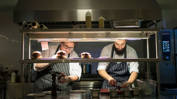 «Beef» στο Bios