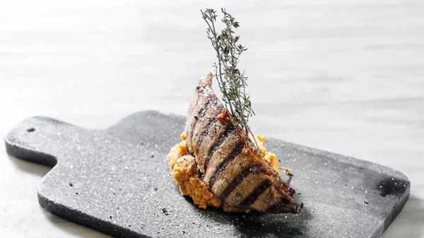 Το νεο-comfort στιλιζάρισμα αρέσει!