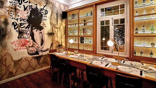 8 cocktail lists που κάνουν τους bartenders παραμυθάδες