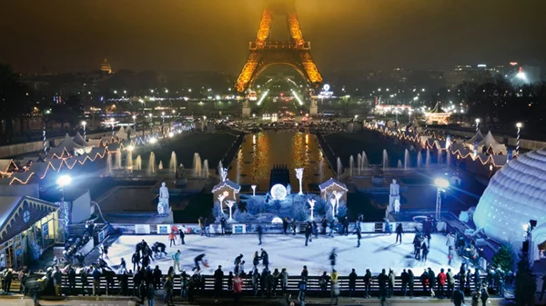 Το χριστουγεννιάτικο Παρίσι δεν είναι μόνο για τους ρομαντικούς
