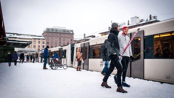 Πήγαμε στο Όσλο, την πόλη όπου όλοι κυκλοφορούν με τα σκι στο χέρι!