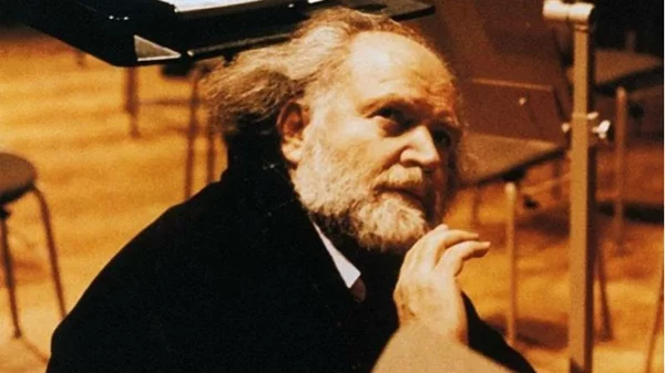 Ο Γιάννης Μαρκόπουλος γράφει για τα «Κάλαντά» του