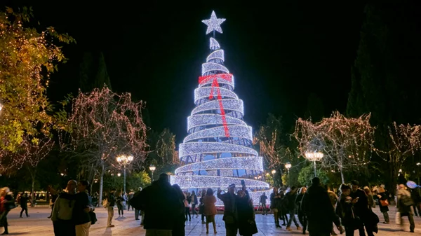 Ζήστε 25 χριστουγεννιάτικες εμπειρίες στην πόλη