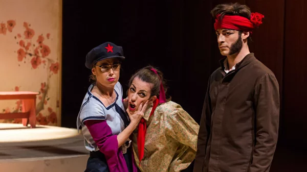 Ο «Μικάδος» είναι μια ξεκαρδιστική κωμωδία