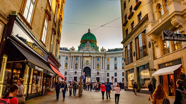 O μοντερνισμός γιορτάζει στη Βιένη