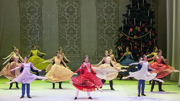 Ο Καρυοθραύστης χορεύει και μαγεύει 