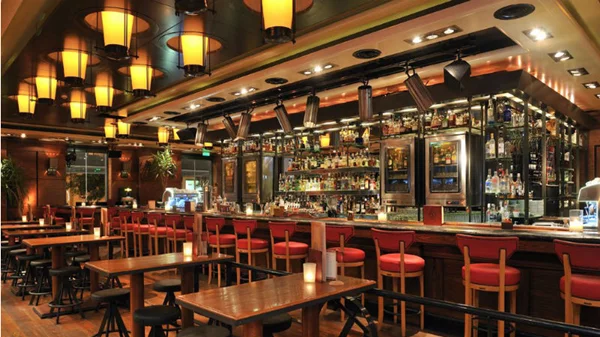 Tribeca food & cocktail bar