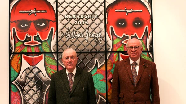 Gilbert & George: «Το Brexit είναι θαυμάσια ιδέα. Ήρθε η ώρα να κάνετε κι εσείς Grexit»