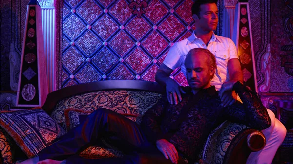 Ο Ράιαν Μέρφι είναι camp και τον λατρεύουμε γι’ αυτό