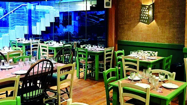 Το «Μεζέ Kolonaki» μόλις άνοιξε τις πόρτες του