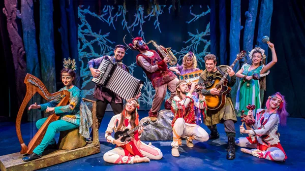 Το «Χρυσό Αρισμαρi» ντύνεται αποκριάτικα