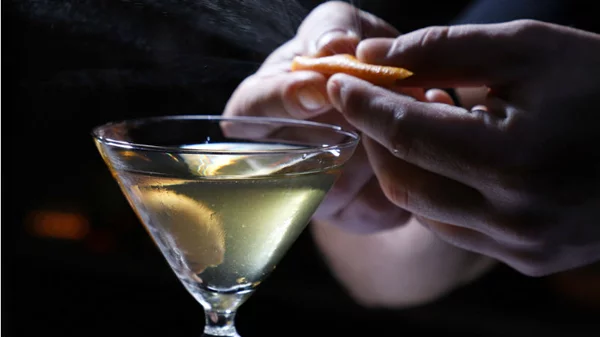 Ελληνο-ιαπωνική συμμαχία φιλοξενίας στην πλατεία Καρύτση