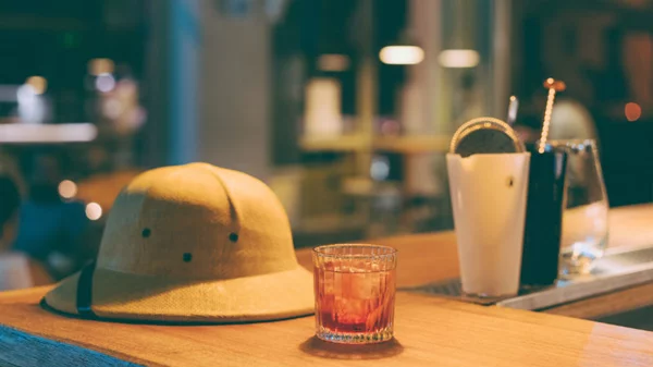 Μeerkat Cocktail Safari Bar