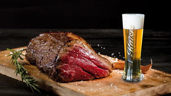 Η pilsner φλερτάρει με το κρέας