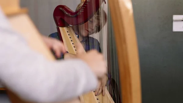 Παίζουμε μουσική;