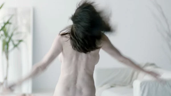 Φεστιβάλ Βερολίνου 2018 | Χρυσή Άρκτος στο ρουμάνικο «Touch me Not»