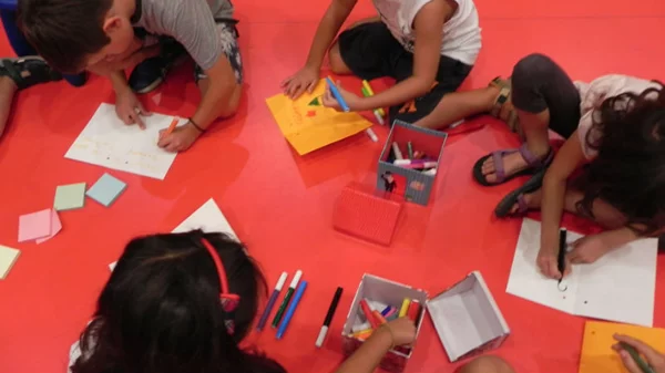 Δώσε σχήμα στα συναισθήματά σου