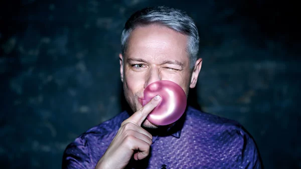 Πάμε να ακούσουμε τον Jeff;