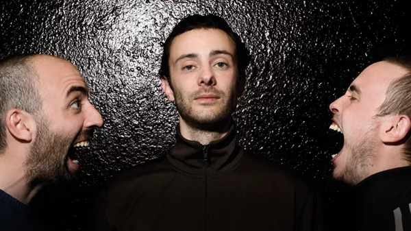 Athens Calling: 11 ματιές στην πόλη (19-25/4)