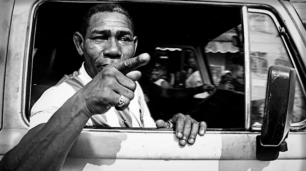 Φωτογραφίζοντας στις φαβέλες το πραγματικό πρόσωπο της βραζιλιάνικης ψυχής