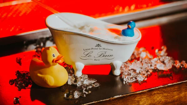 Spitaki cocktail bar