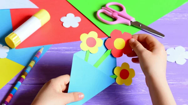 Το Μουσείο Γουλανδρή Φυσικής Ιστορίας γιορτάζει μαζί με τις μαμάδες όλου του κόσμου