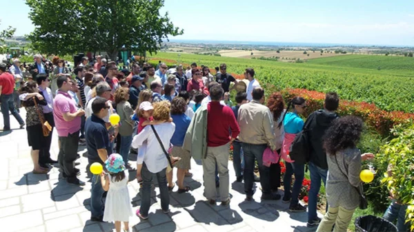 Τα οινοποιεία «Ανοίγουν τις πόρτες τους»