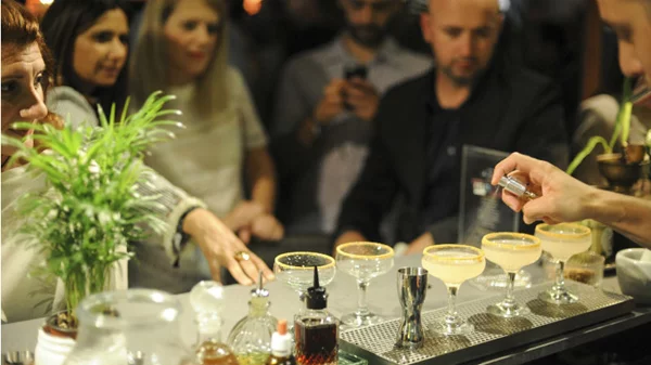 Τι θα δούμε και τι θα πιούμε στο φετινό World Class Fine Drinking Athens;