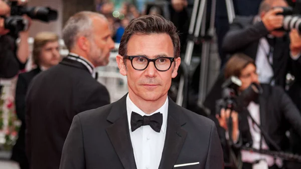 Μισέλ Χαζαναβίσιους: «Αναγνώρισα τον εαυτό μου στην ιστορία του Γκοντάρ» 