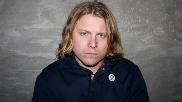 Ο Ty Segall είναι ένα από τα ονόματα της ευρύτερης indie σκηνής που πρέπει να ακούσεις (playlist)