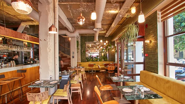 «Frankie»|Το πιο bio-ανήσυχο ιταλικό της πόλης φοράει καλοκαιρινά 