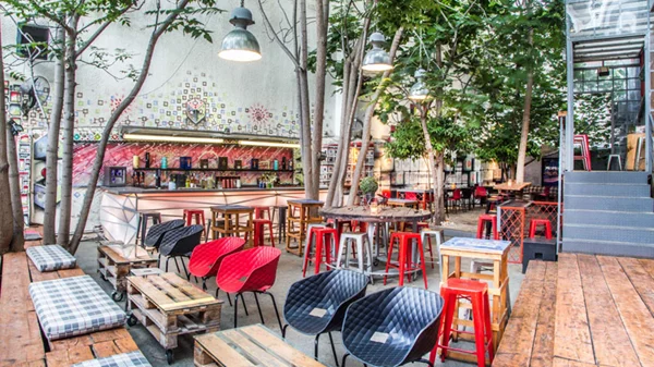 Στην πολύχρωμη αυλή του «Momix» τα πειράματα πετυχαίνουν πάντα!