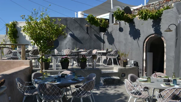 Οι «Λεύκες» και φέτος στη Σαντορίνη