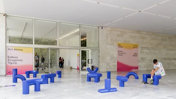 Όλα όσα θα δούμε στη φετινή Art Athina (και την κάνουν ακόμα πιο σημαντική για το σήμερα)