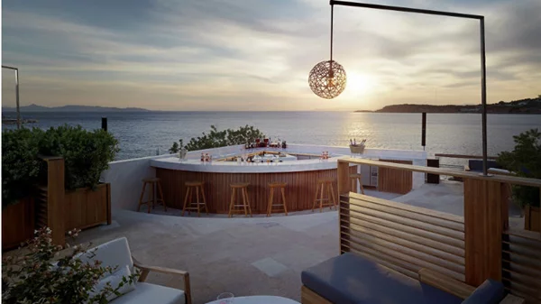 «Umi» bar με την υπογραφή Matsuhisa 