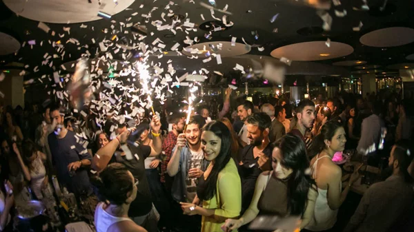 Full moon party με τον Αλέξανδρο Χριστόπουλο