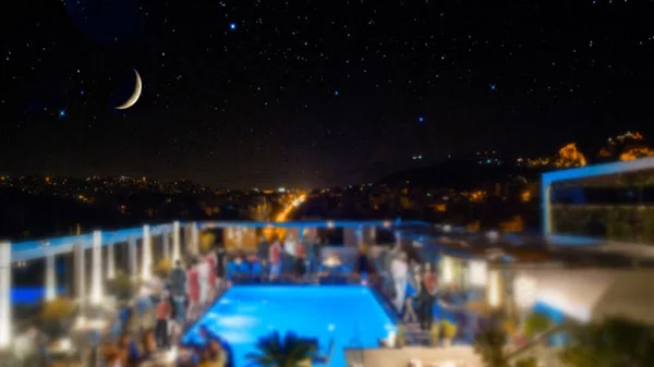 Το καλοκαιρινό πάρτι του «Radisson Blu» μας ανεβάζει «St’ Astra»