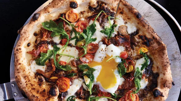 Μάθε τα πάντα για τα στιλ της πίτσας και ψήφισε τη δική σου καλύτερη!