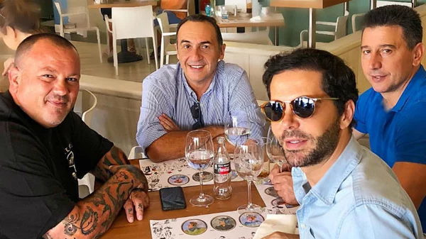 Ένας «Ilios» ανατέλλει στη στοά Σπυρομήλιου