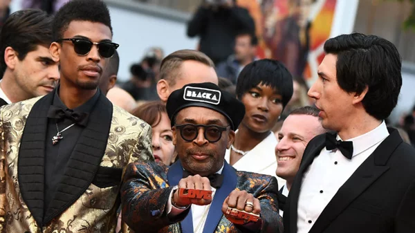 «Η Παρείσφρηση»: Ο Σπάικ Λι επιστρέφει φορτσάτος με μία αληθινή ιστορία