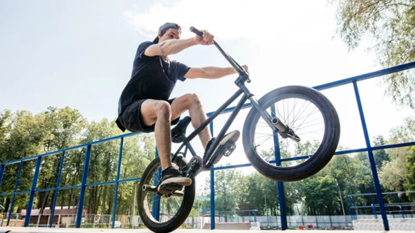 Θέλεις να μάθεις να οδηγείς BMX;