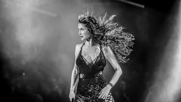 Updated | Πάολα και Νότης Σφακιανάκης μαζί στο «Γκάζι Live»