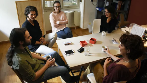 Η ομάδα που για 10 χρόνια φέρνει σπουδαία ντοκιμαντέρ με το CineDoc