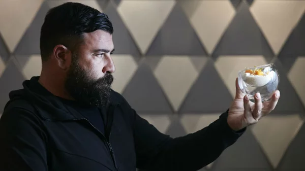 Γιώργος Βενιέρης: «Δεν θέλω να σας κουράσω με πολύ fine dining»