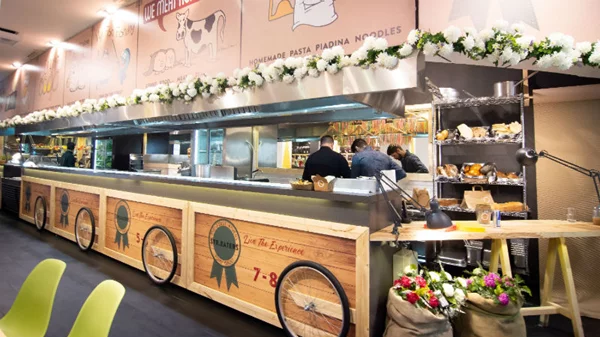 Πρεμιέρα για το «The Str.Eaters»